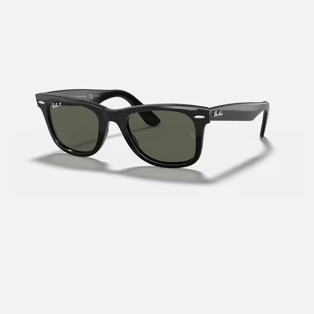 Ray-Ban Classic Black Sunglasses